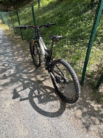 Použité Kross Moon 2018 Mountainbike — obrázek 5 z 6