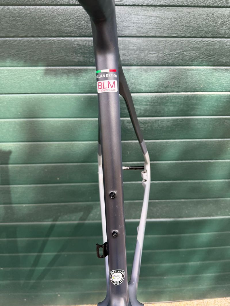 Käytetty Bianchi Oltre XR4 Frame Kit 2023 Frameset 2023 Road & Gravel — kuva 6 / 8