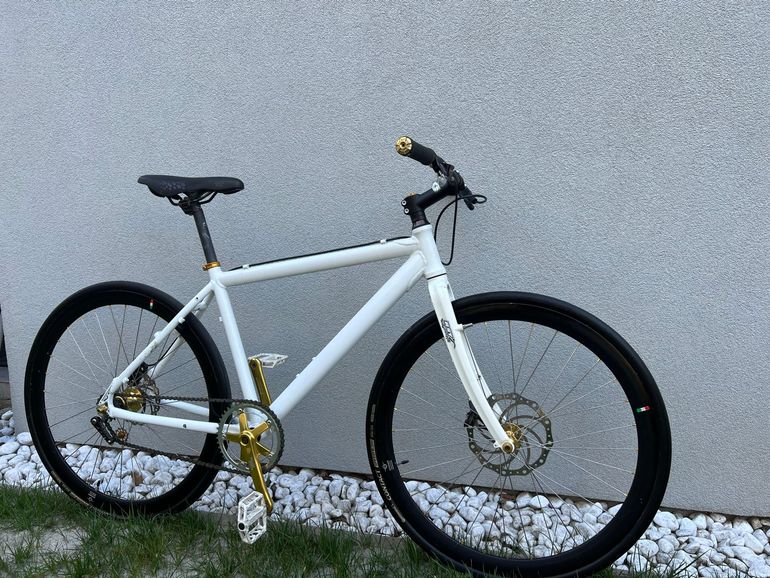 Used Caprine Caprine Custom Urban — image 4 of 8