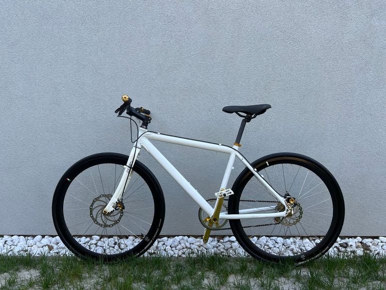 Used Caprine Caprine Custom Urban — image 2 of 8