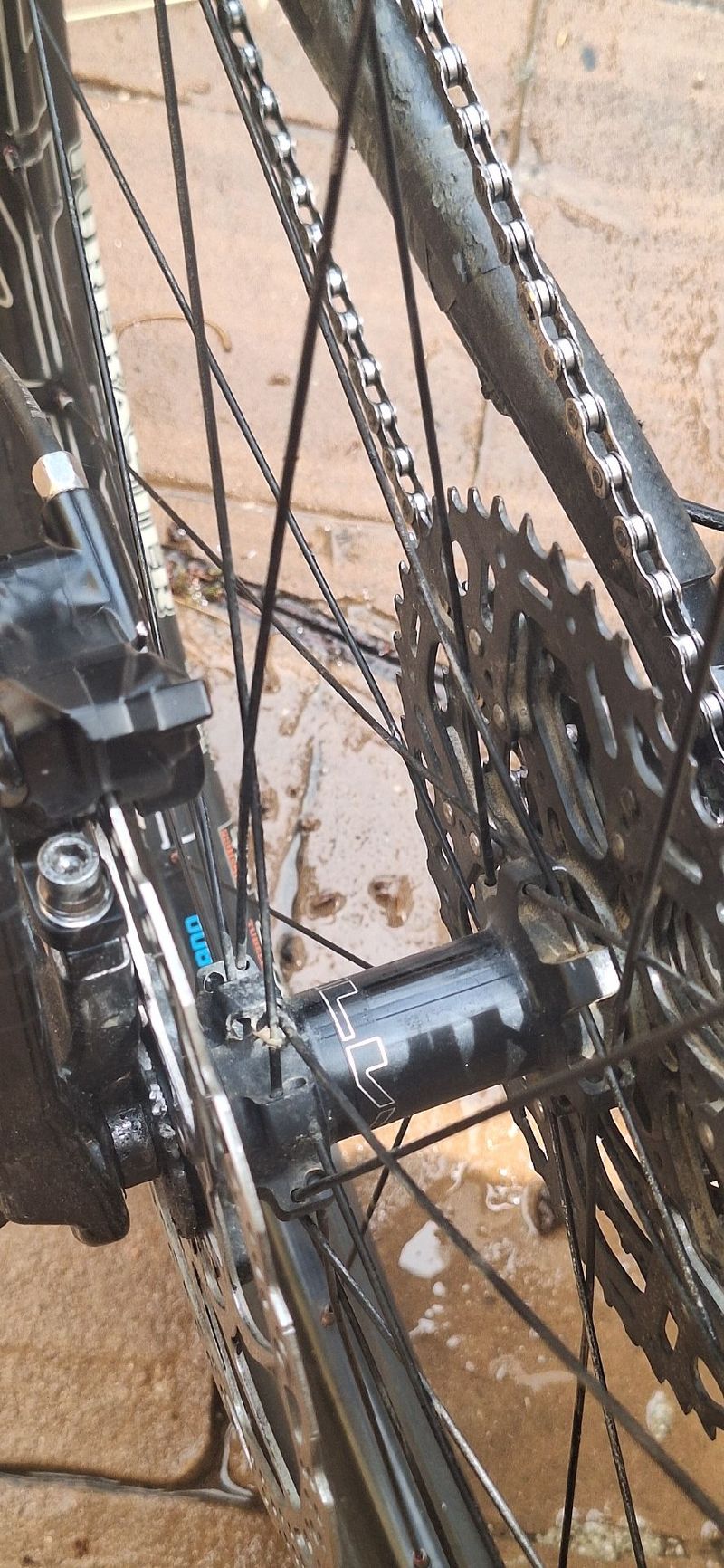 Käytetty Orbea ONNA 30 2023 2023 Mountainbike — kuva 12 / 14