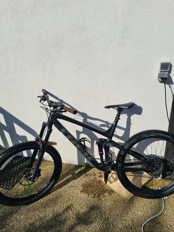 Trek, Remedy 8 2020