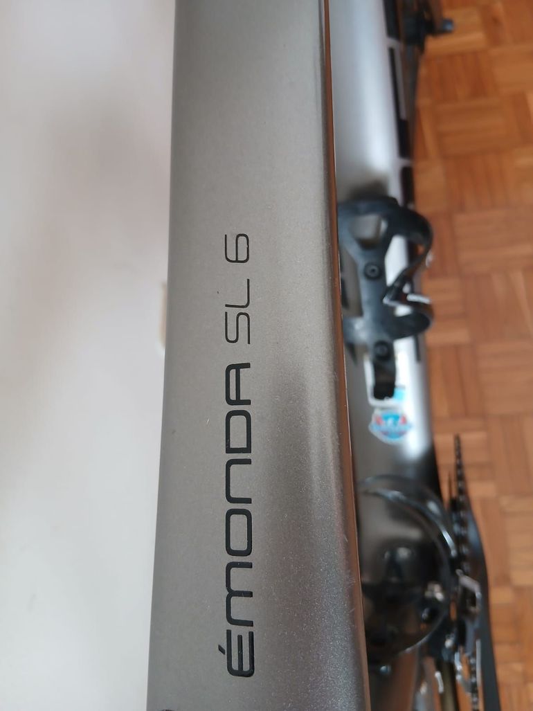 Used Trek Émonda SL 6 2018 2018 Road & Gravel, Light Gray — image 5 of 5