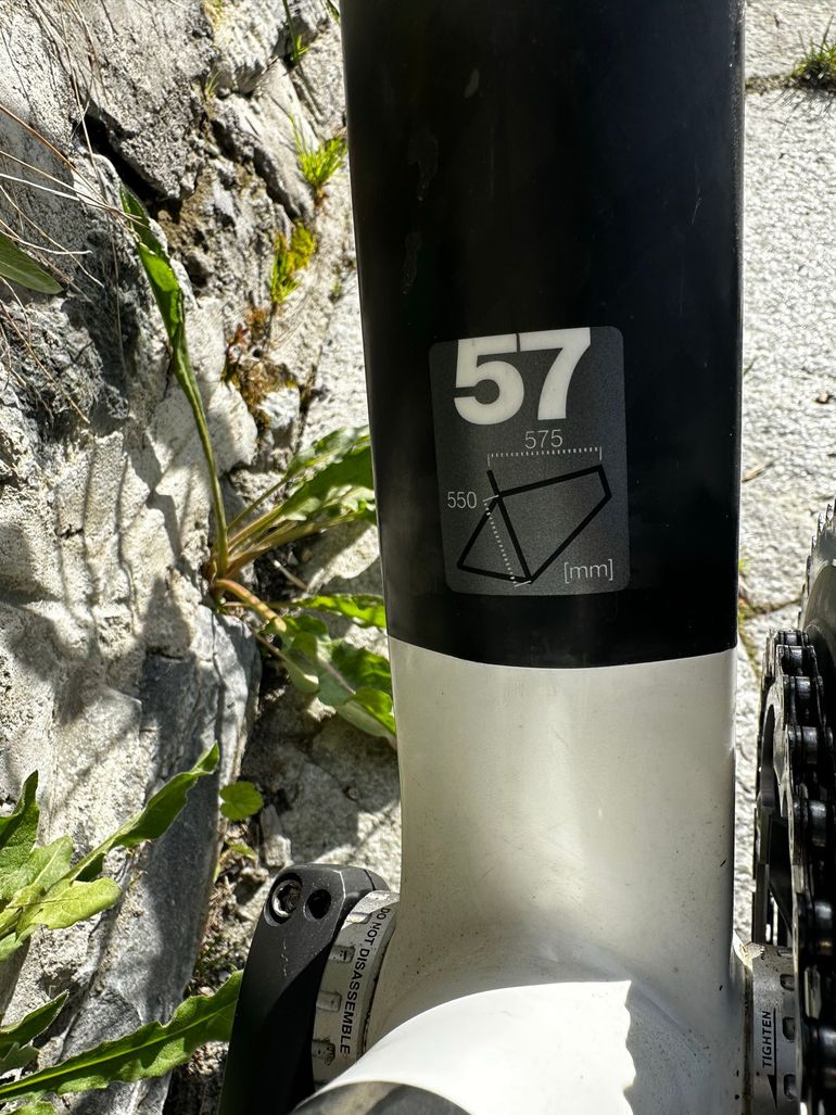 Used BMC BMC Custom Shimano Dura Ace 2010 Road & Gravel, White — image 4 of 11