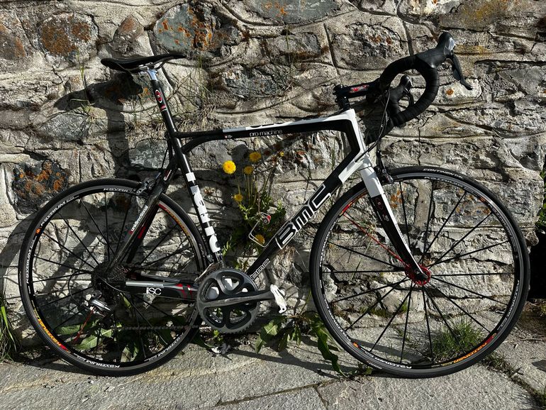 Used BMC BMC Custom Shimano Dura Ace 2010 Road & Gravel, White — image 1 of 11