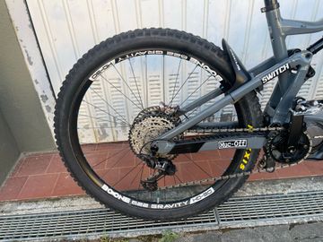 Tweedehands Focus JAM² 7.9 2022 2022 Mountainbike — afbeelding 2 van 12