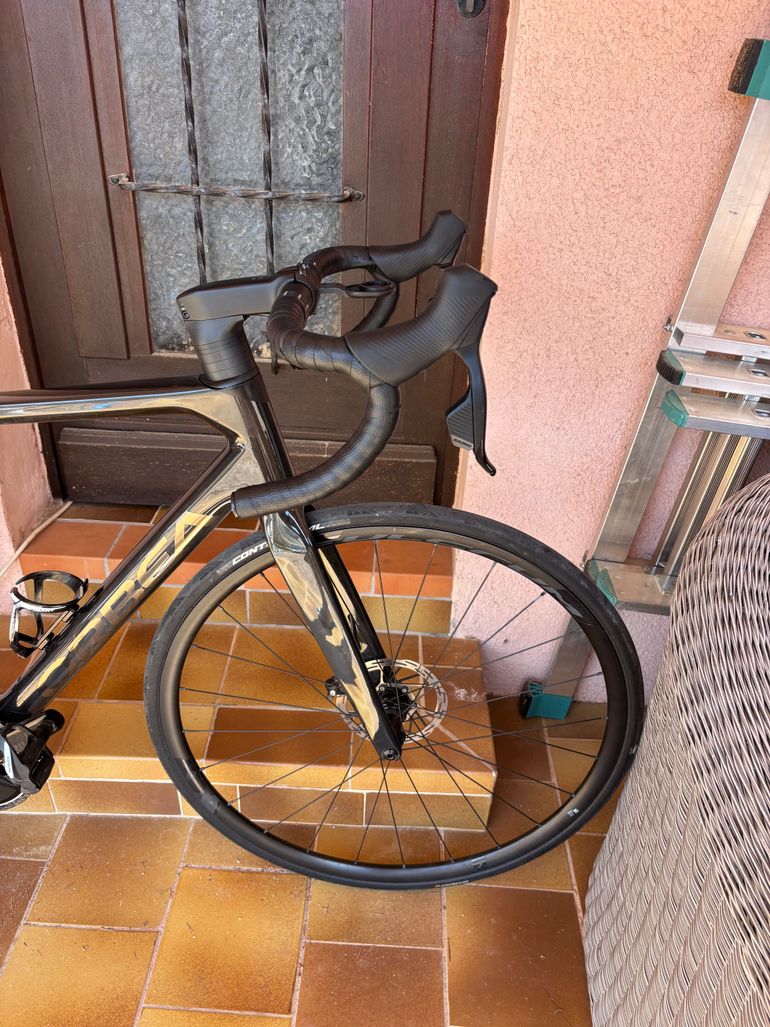 Used Orbea Orca SRAM Rival eTap AXS 2022 Road & Gravel, Black — image 2 of 6