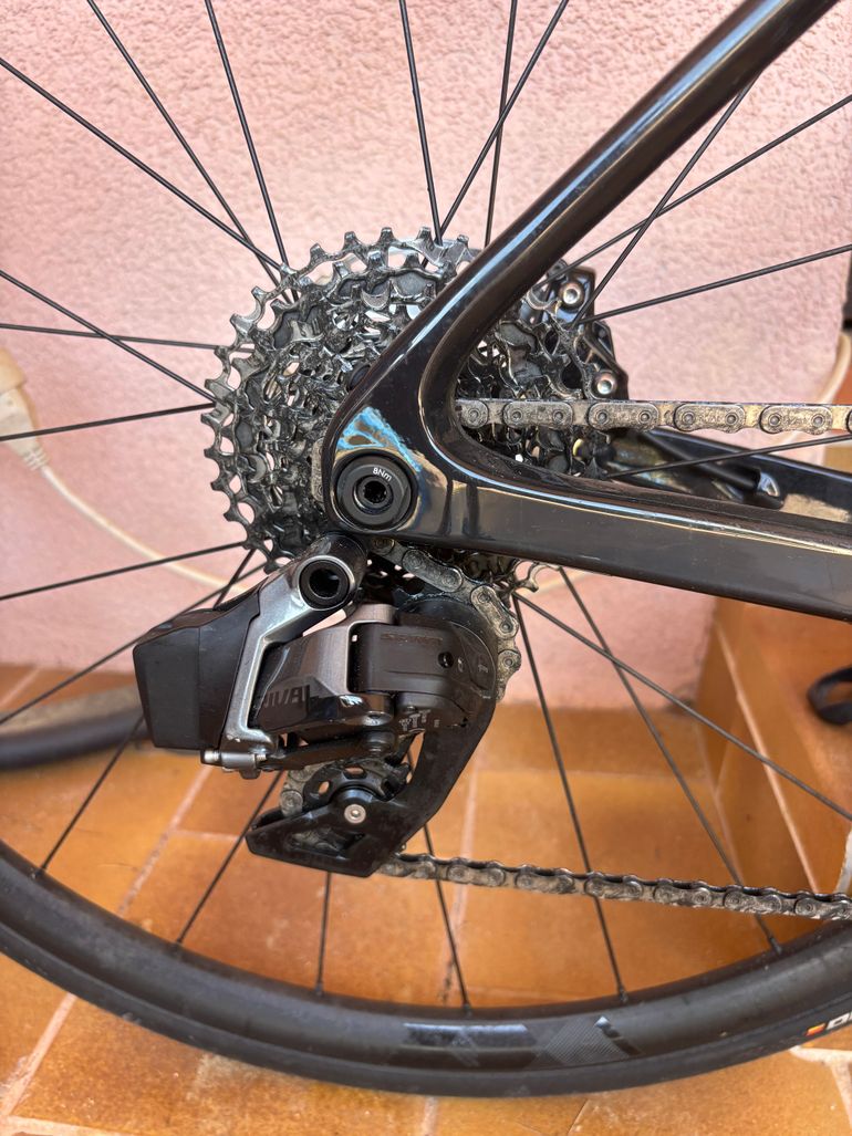Used Orbea Orca SRAM Rival eTap AXS 2022 Road & Gravel, Black — image 5 of 6