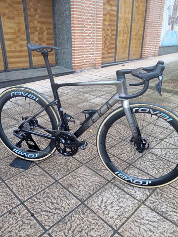 Używany Seka Custom Shimano Ultegra Di2 2026 Road & Gravel — zdjęcie 2 z 5