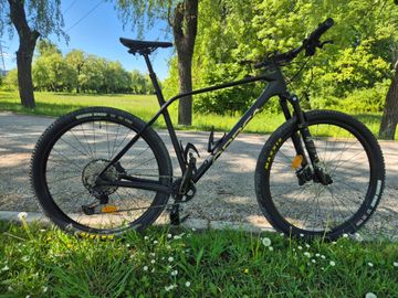 Gebrauchtes Orbea ALMA M20 2024 2024 Mountainbike, Schwarz, 29 — Bild 2 von 3