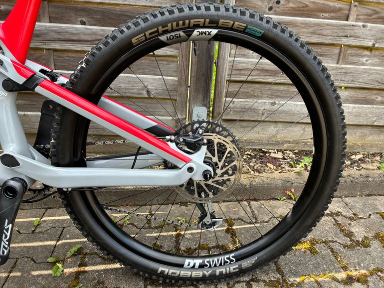 Used Canyon Neuron CF 9 SL 2021 2021 Mountainbike, Red, 27.5, 29 — image 12 of 17