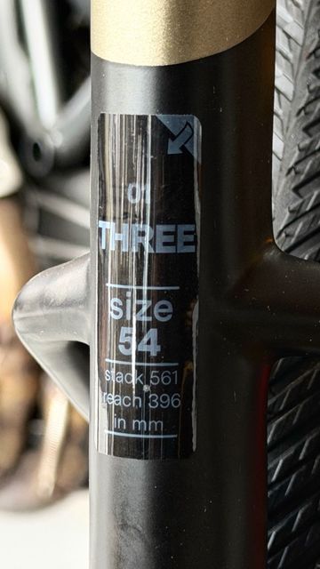 Used BMC Kaius SRAM Rival eTap AXS 2027 Road & Gravel, Light Gray — image 8 of 13