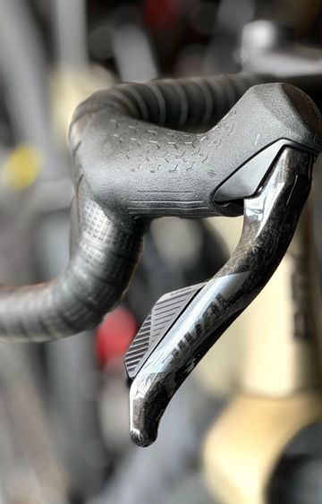 Used BMC Kaius SRAM Rival eTap AXS 2027 Road & Gravel, Light Gray — image 10 of 13