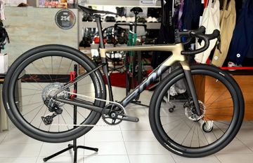 Gebrauchtes BMC Kaius SRAM Rival eTap AXS 2027 Road & Gravel