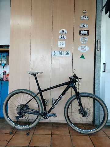 Gebrauchtes Scott Scale SRAM GX Eagle 2010 Mountainbike, Schwarz — Bild 1 von 6