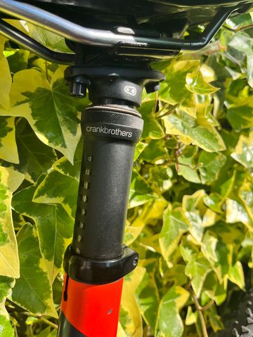 Rocky Mountain Thunderbolt 750 MSL 2015 2015 Mountainbike d'occasion — image 9 sur 21