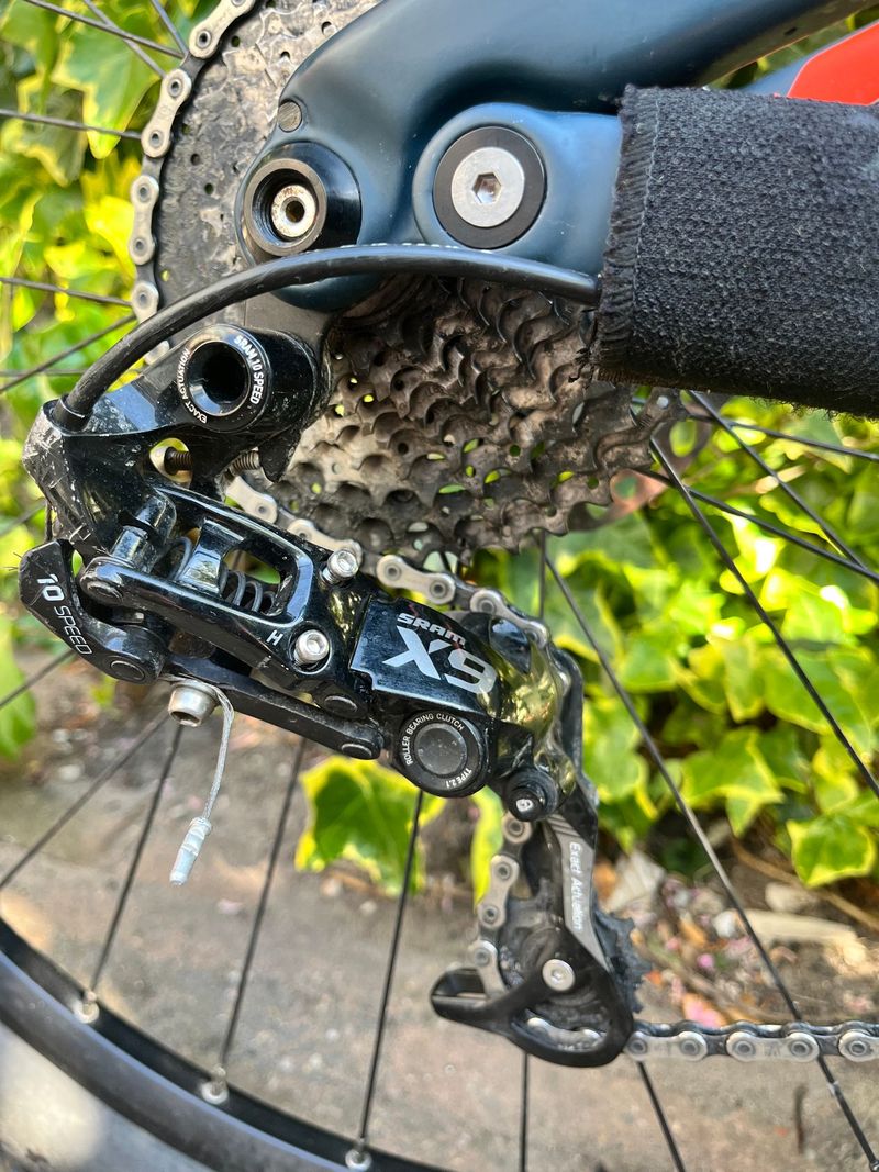 Rocky Mountain Thunderbolt 750 MSL 2015 2015 Mountainbike d'occasion — image 4 sur 21