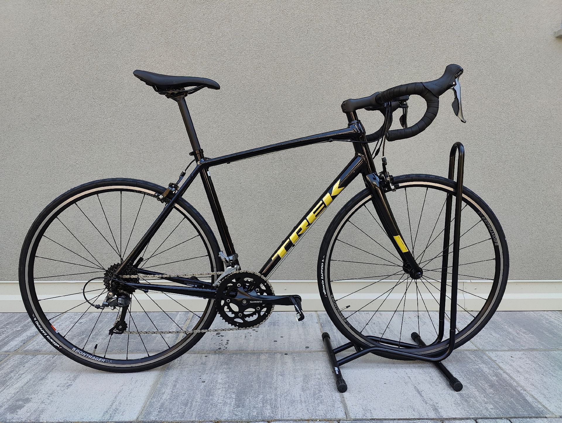 Trek Domane AL 2 2021 | buycycle
