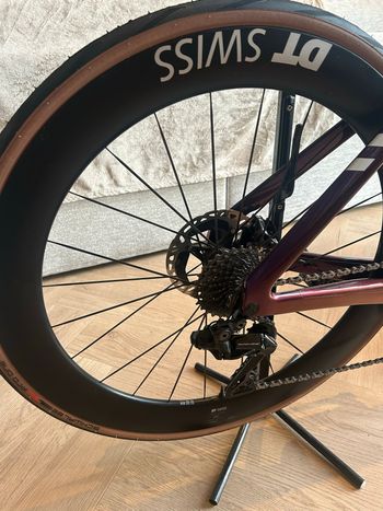 Used Canyon Aeroad CFR Di2 2024 2024 Road & Gravel, Purple — image 28 of 83