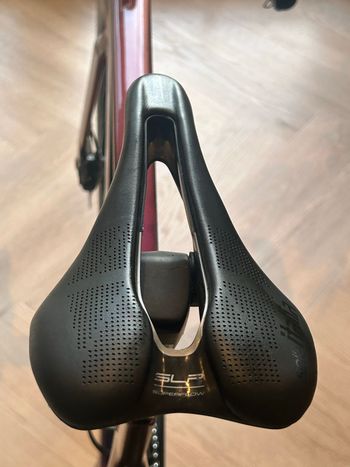 Used Canyon Aeroad CFR Di2 2024 2024 Road & Gravel, Purple — image 18 of 83