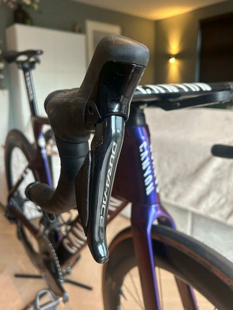 Used Canyon Aeroad CFR Di2 2024 2024 Road & Gravel, Purple — image 67 of 83