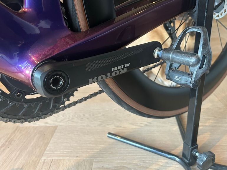 Used Canyon Aeroad CFR Di2 2024 2024 Road & Gravel, Purple — image 71 of 83