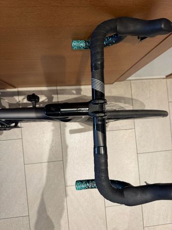 Used Bianchi Milano Shimano Ultegra Di2 2023 Road & Gravel — image 7 of 9