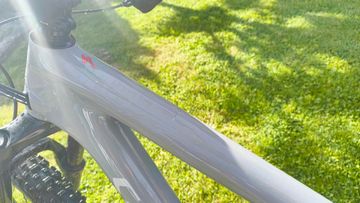 Used Specialized Epic EVO 2021 2021 Mountainbike, Light Gray, 29 — image 6 of 8