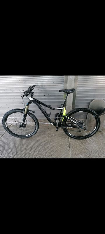 Used Giant Trance 27.5 2 2016 2016 Mountainbike, Black, 27.5 — image 2 of 3