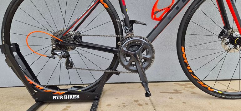 Used CUBE LITENING C:62 Disc 2017 2017 Road & Gravel — image 3 of 8