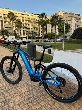 Used Giant Trance E+ 2 Pro 2019 2019 Mountainbike, Azul — image 2 of 3