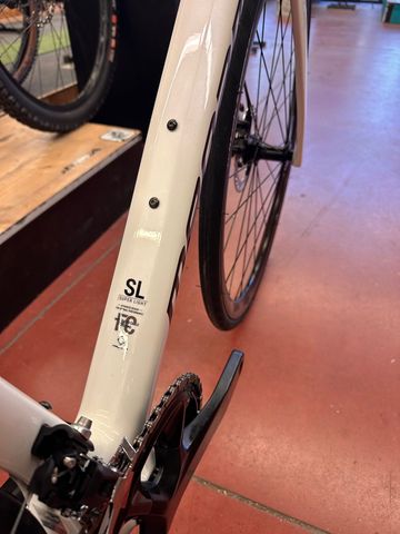 Used Megamo PULSE 20 2026 2026 Road & Gravel, White — image 4 of 9