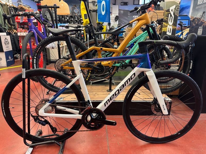 Used Megamo PULSE 20 2026 2026 Road & Gravel, White — image 1 of 9