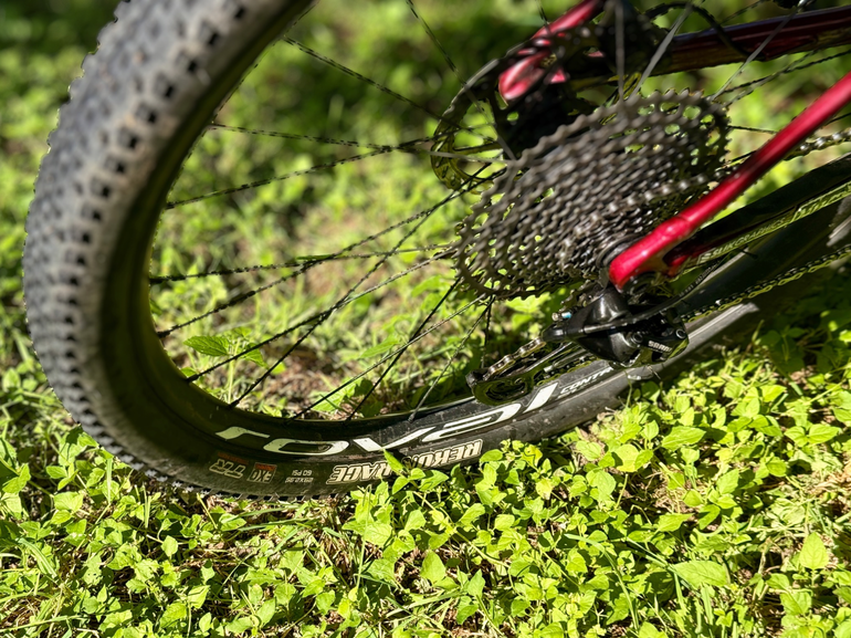 Used Specialized Chisel 2025 2025 Mountainbike, Red, 29 — image 16 of 16