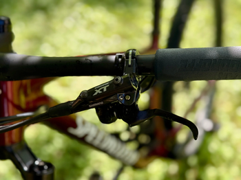 Used Specialized Chisel 2025 2025 Mountainbike, Red, 29 — image 6 of 16