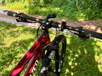 Used Specialized Chisel 2025 2025 Mountainbike, Red, 29 — image 4 of 16