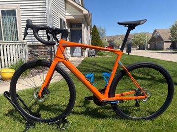 Used BMC Roadmachine ONE 2023 2023 Road & Gravel, Orange — image 2 of 11