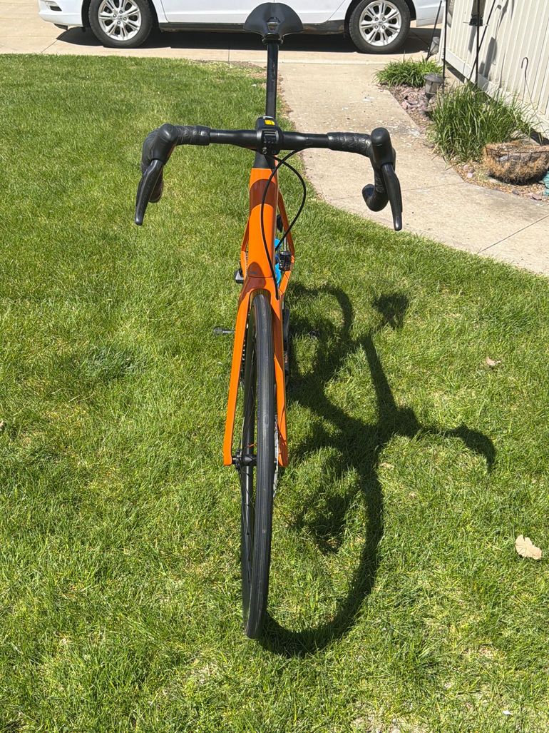 Used BMC Roadmachine ONE 2023 2023 Road & Gravel, Orange — image 9 of 11