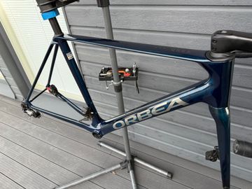 Tweedehands Orbea ORCA M10iLTD PWR 2024 Frameset 2024 Road & Gravel — afbeelding 3 van 6