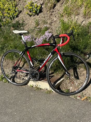 Used Bianchi Vertigo 105 Compact 2014 2014 Road & Gravel, Black — image 2 of 3