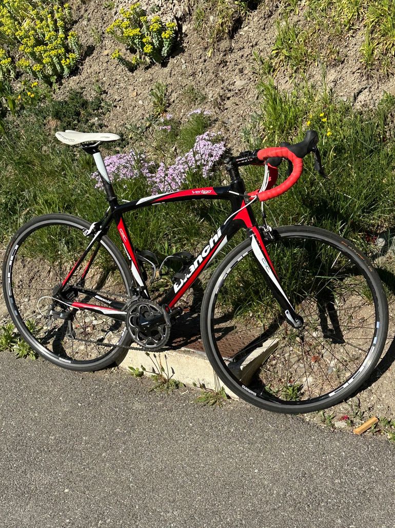 Used Bianchi Vertigo 105 Compact 2014 2014 Road & Gravel, Black — image 2 of 3