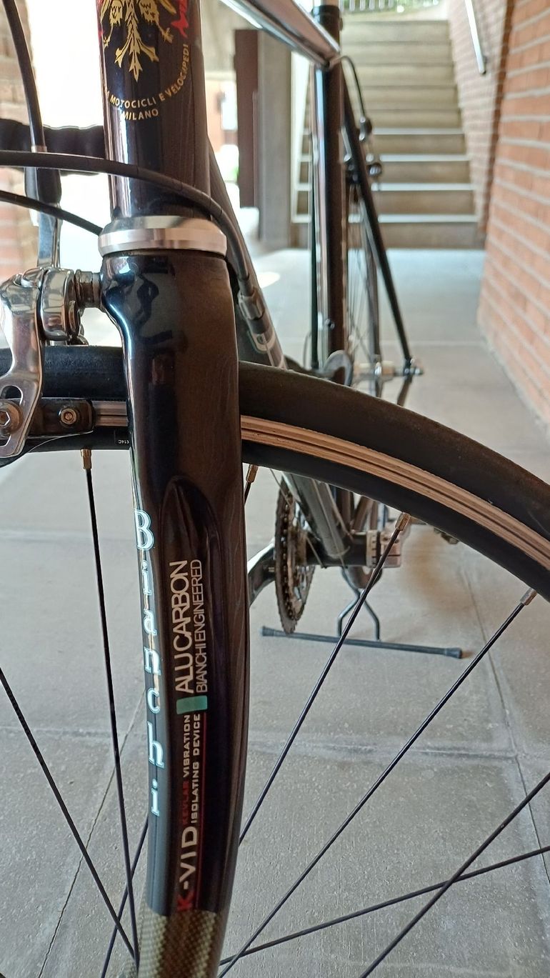 Used Bianchi Imola 2014 2014 Road & Gravel, Black — image 7 of 12