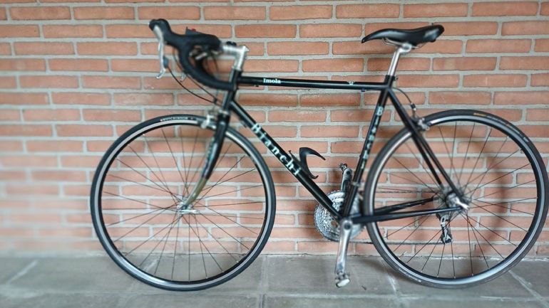 Used Bianchi Imola 2014 2014 Road & Gravel, Black — image 2 of 12