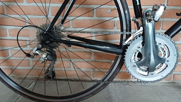 Used Bianchi Imola 2014 2014 Road & Gravel, Black — image 3 of 12