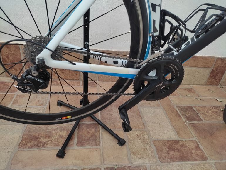 Used Giant Propel Advanced 2 2016 2016 Road & Gravel — image 3 of 4