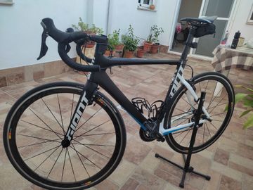 Used Giant Propel Advanced 2 2016 2016 Road & Gravel, Black — image 2 of 4