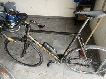 Canyon Custom Campagnolo Veloce 2022 Road & Gravel d'occasion — image 16 sur 21
