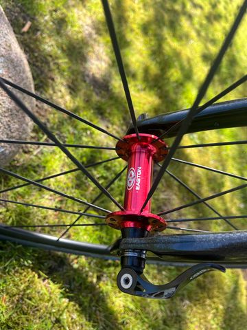 Canyon Custom Campagnolo Veloce 2022 Road & Gravel d'occasion — image 6 sur 21