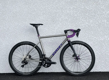 CMT, Titane Route Sport Frameset