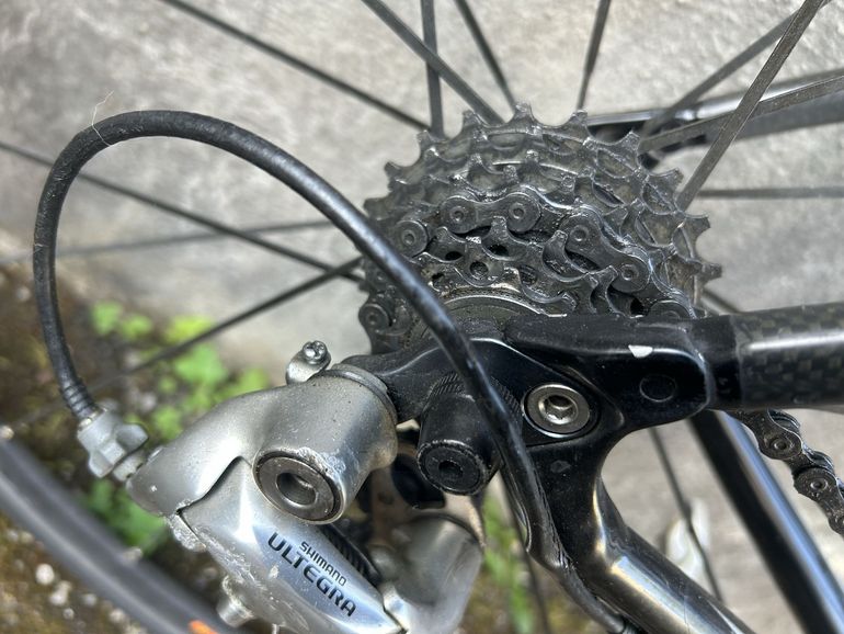Used Specialized Allez Shimano Ultegra 2005 Road & Gravel, White — image 12 of 15